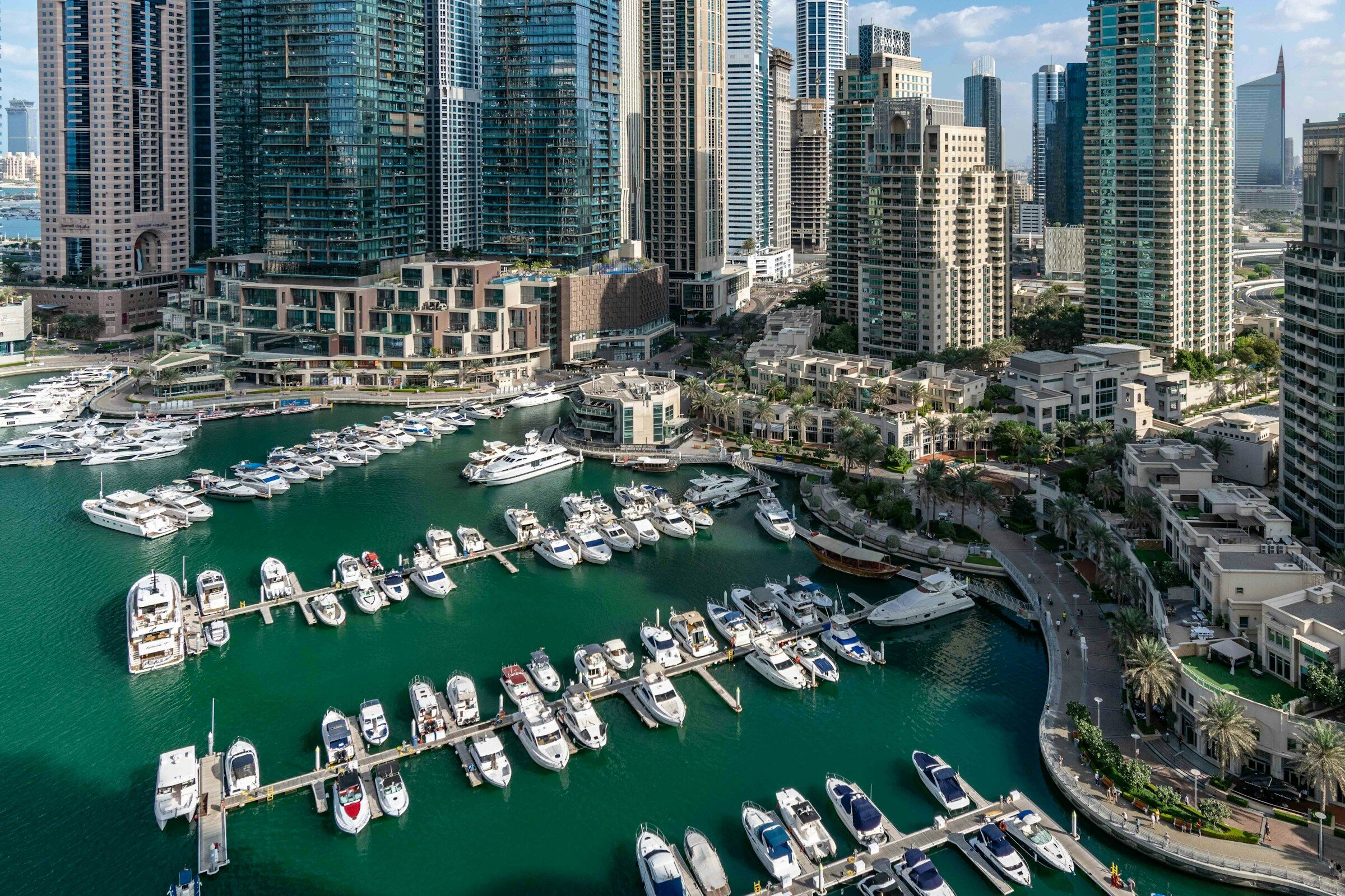Dubai Marina crowded with boats