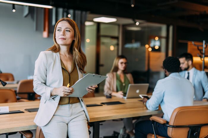 Full-Service vs. DIY: ERP, Web & SEO Partner in Canada