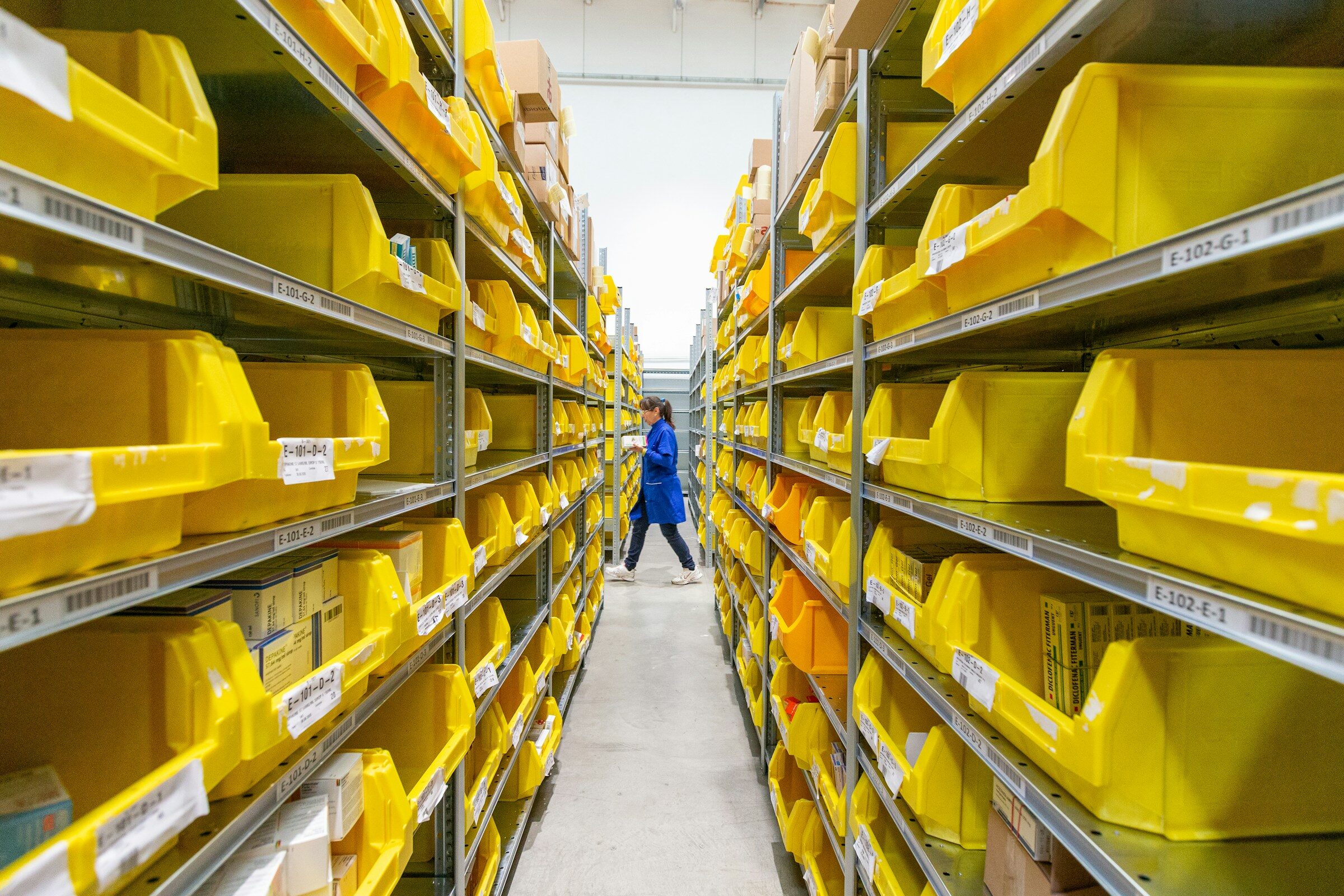 Bin racking down a warehouse aisle, where planning meets the physical warehouse