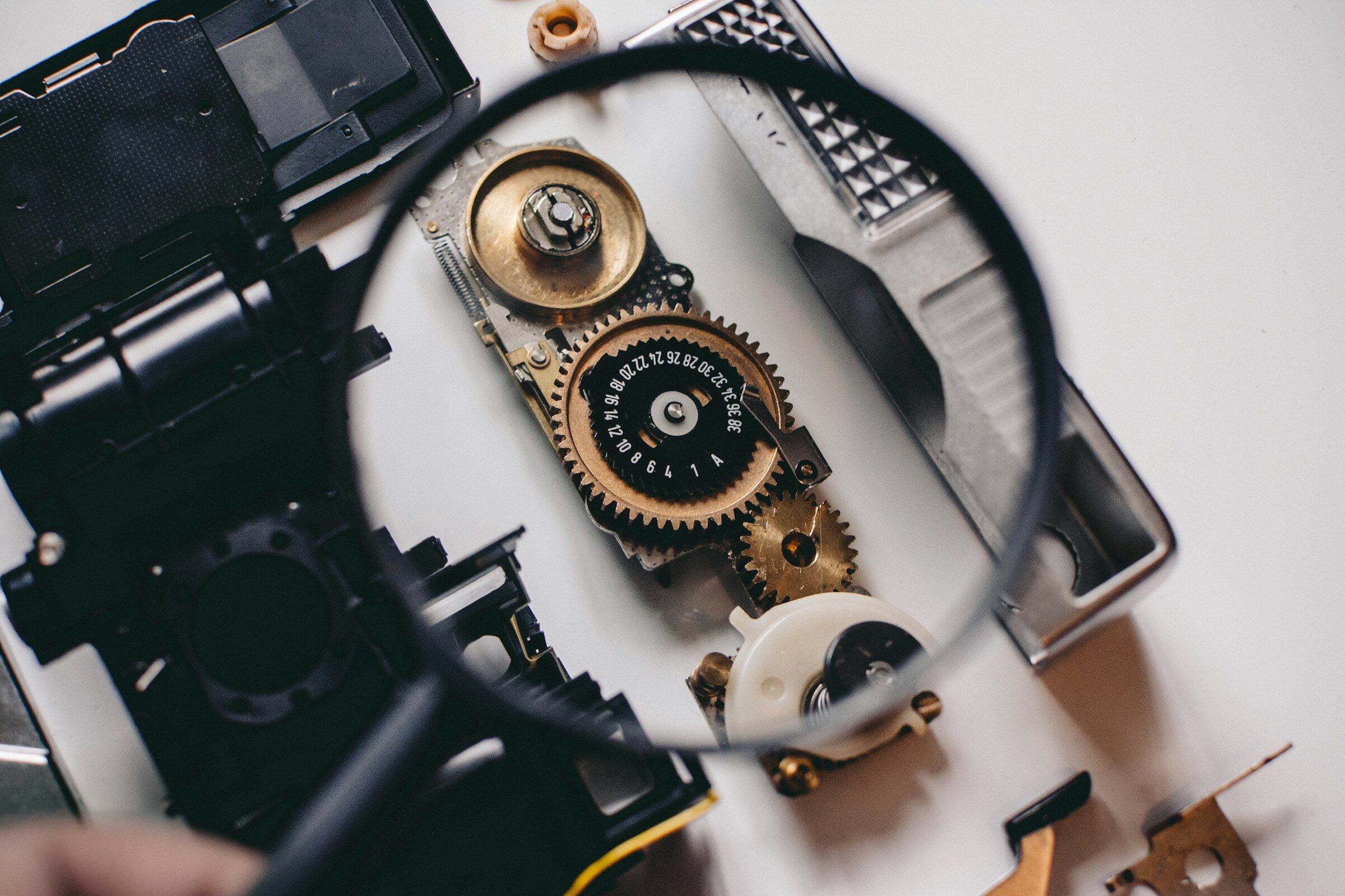 Inspecting a small mechanism through a magnifier